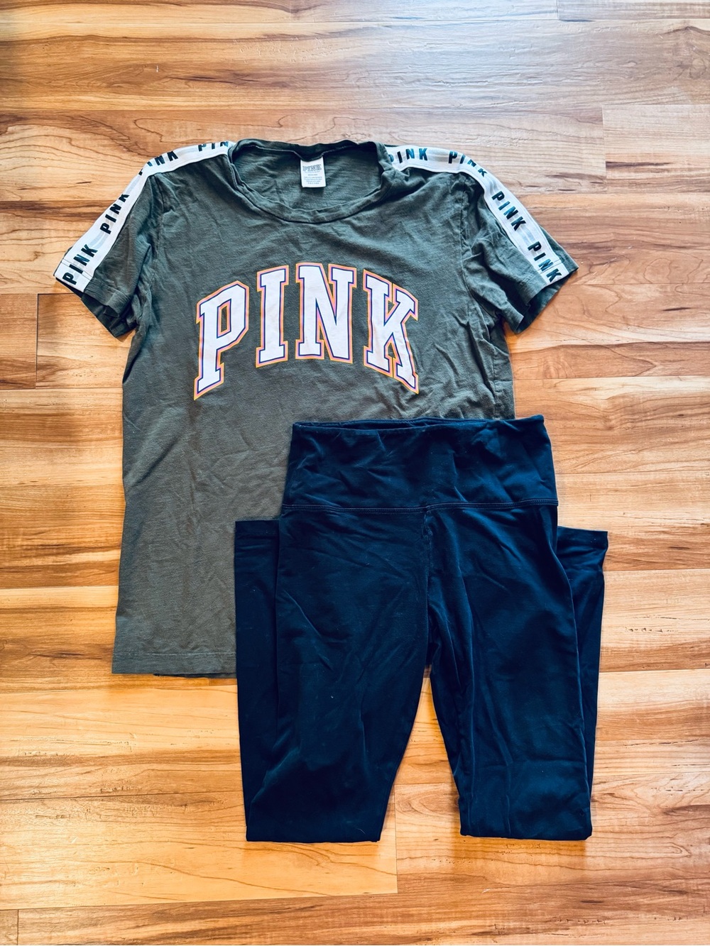 PINK Olive Logo Tee with Black Marbled Leggings